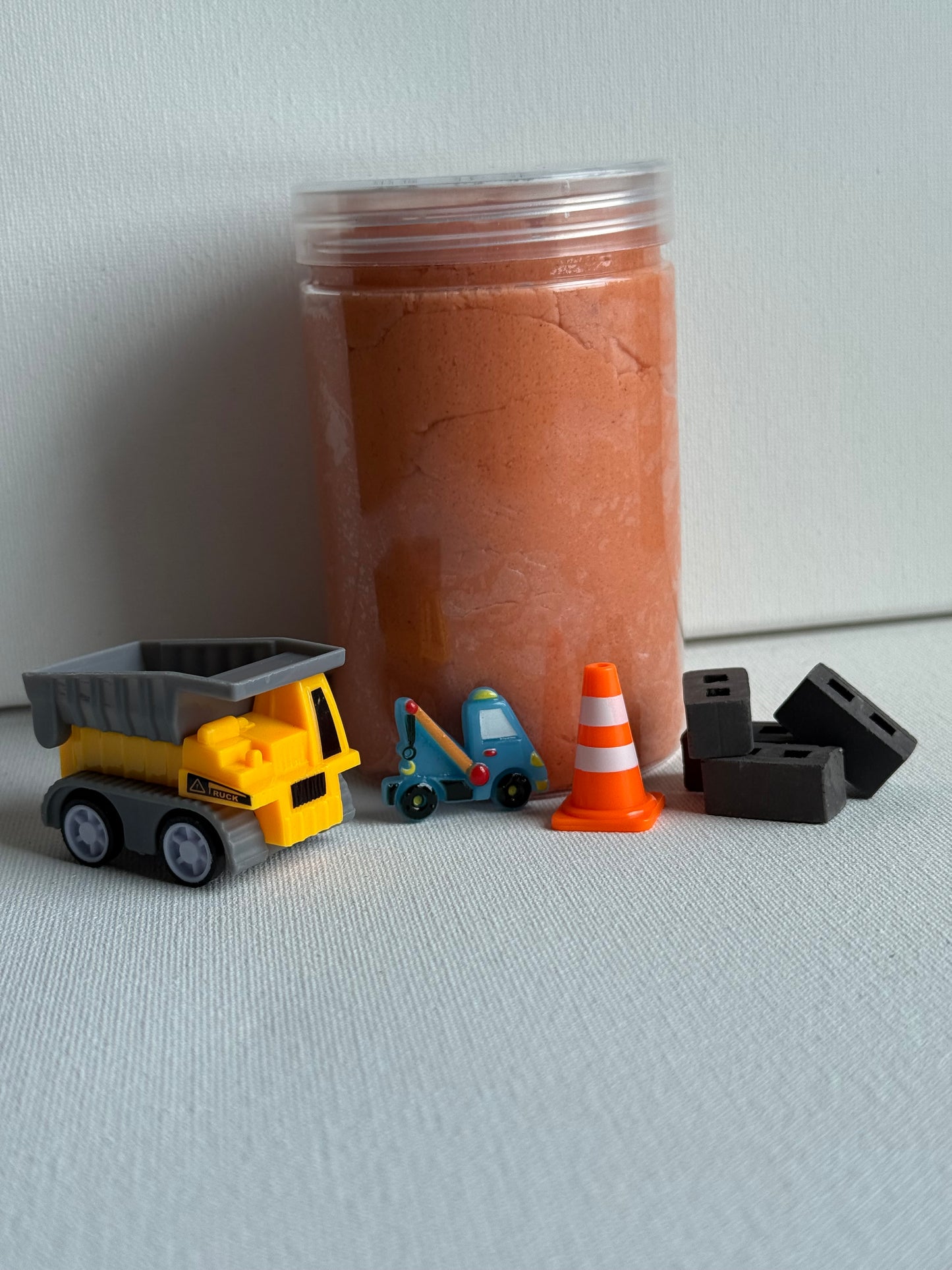 Construction Play Dough Kit